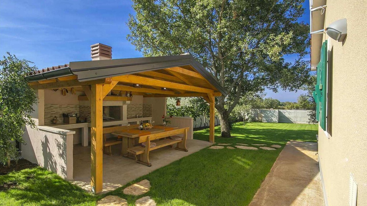 Photo of Outdoor in Musalez