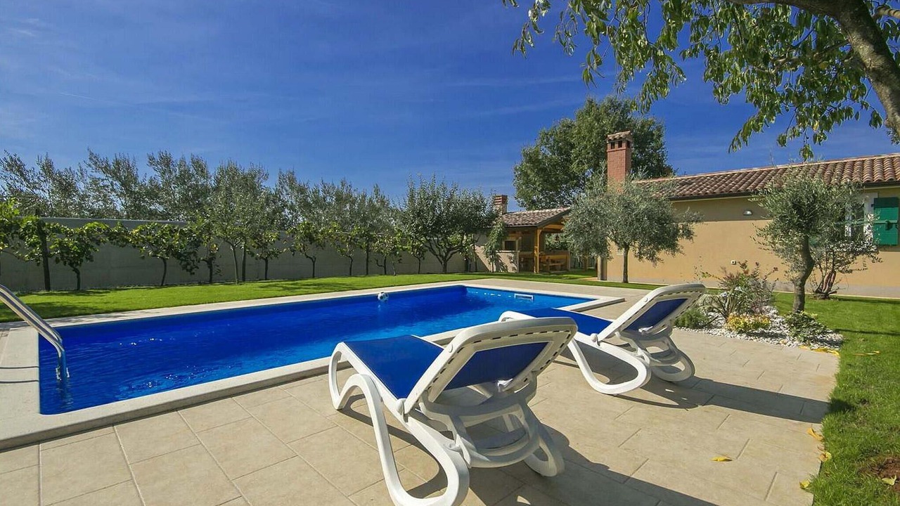Photo of Outdoor in Musalez