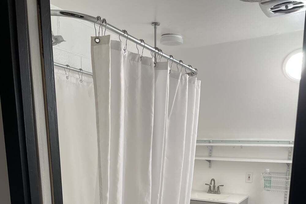 Photo of Bathroom in Banning