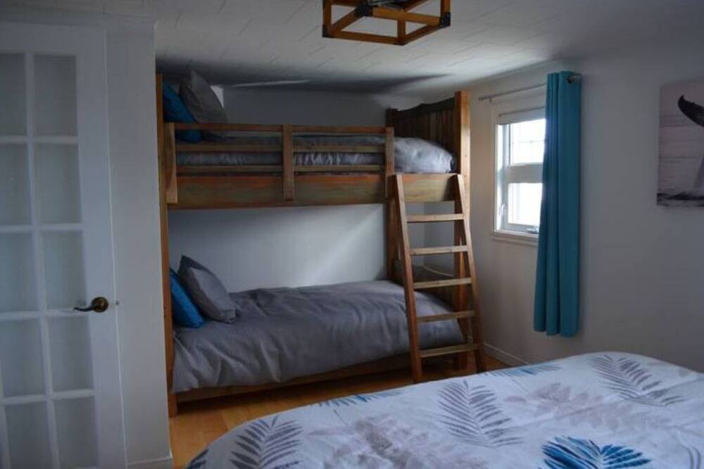 Photo of Bedroom in Pointe-au-Pere