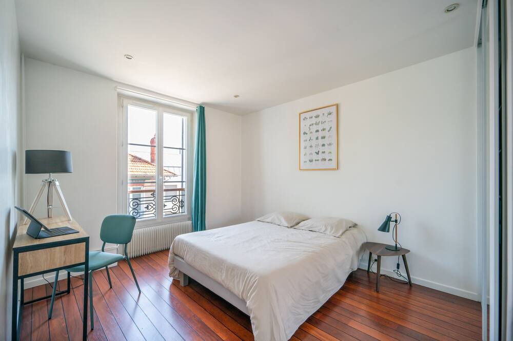 Photo of Bedroom in Bourg-la-Reine