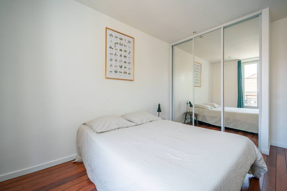 Photo of Bedroom in Bourg-la-Reine