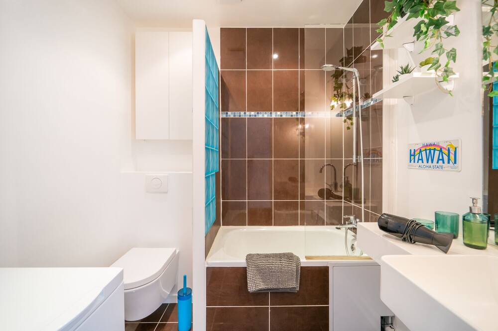 Photo of Bathroom in Bourg-la-Reine