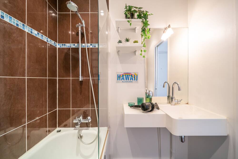 Photo of Bathroom in Bourg-la-Reine