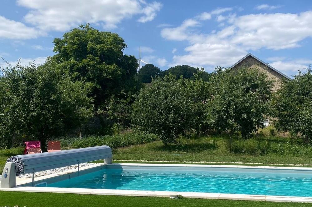 Photo of Outdoor in Le Val-d'Esnoms