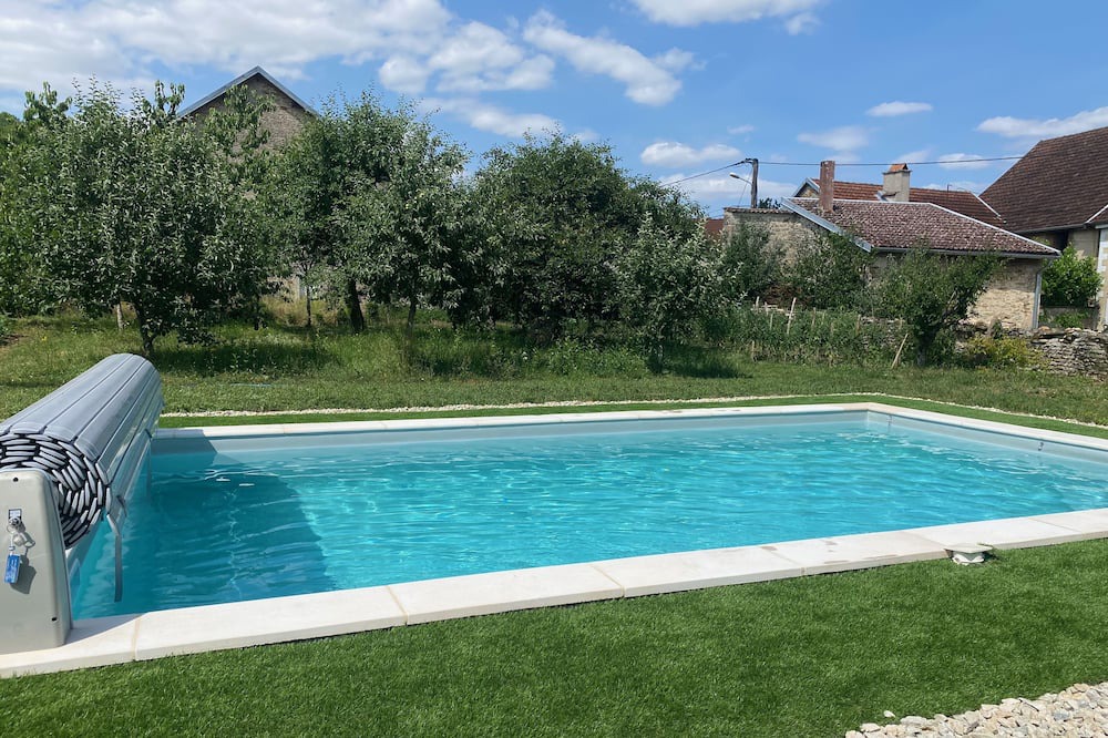 Photo of Outdoor in Le Val-d'Esnoms