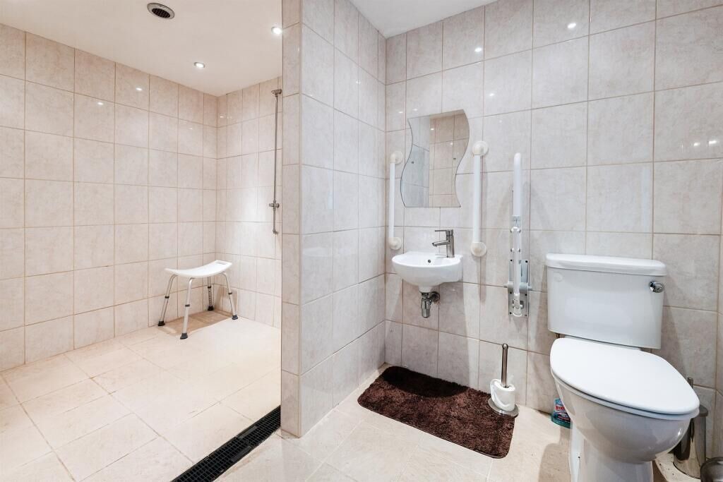 Photo of Bathroom in Grantham