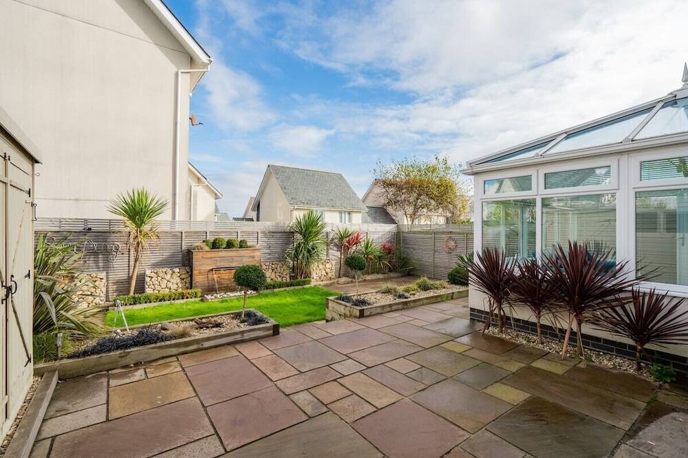 Photo of Patio Balcony in Crynant