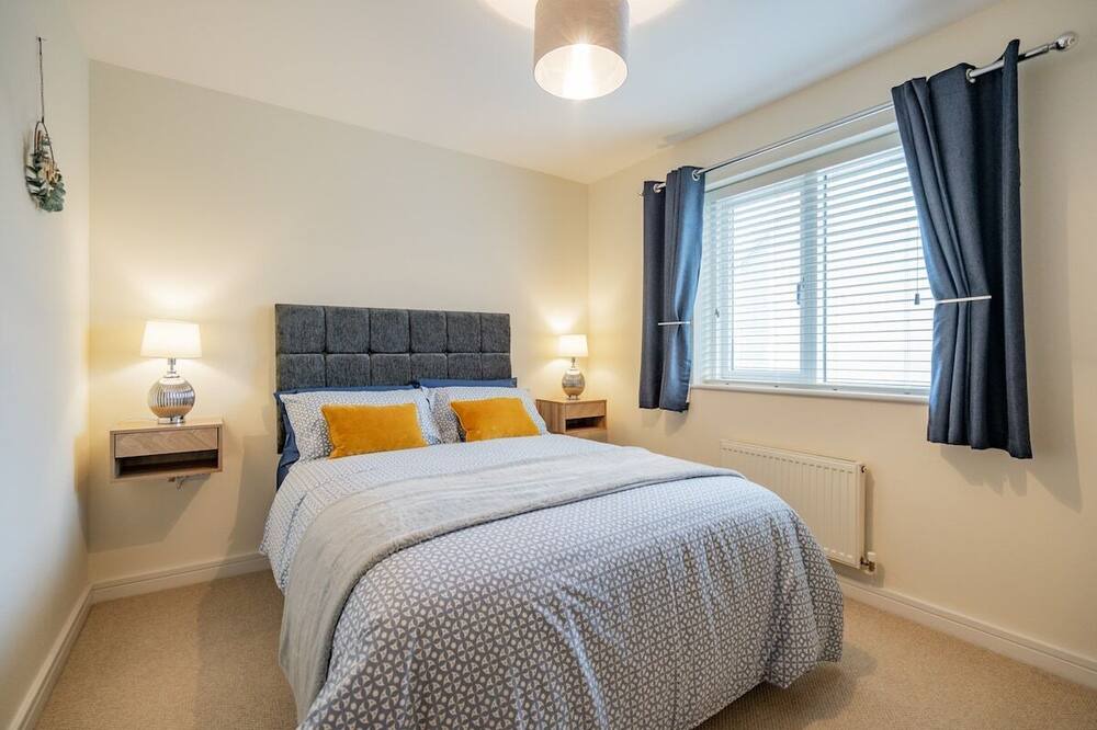 Photo of Bedroom in Crynant