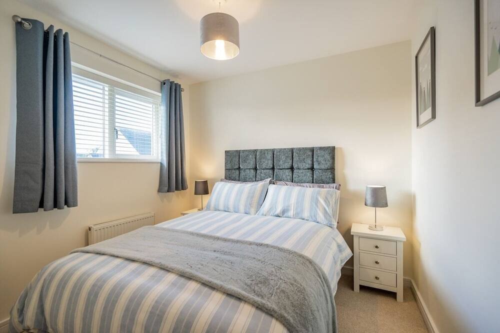 Photo of Bedroom in Crynant