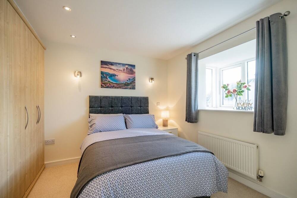 Photo of Bedroom in Crynant