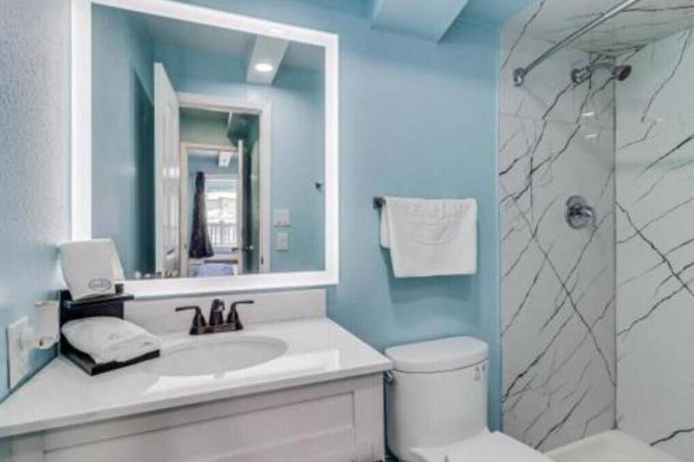 Photo of Bathroom in Shibui Sands