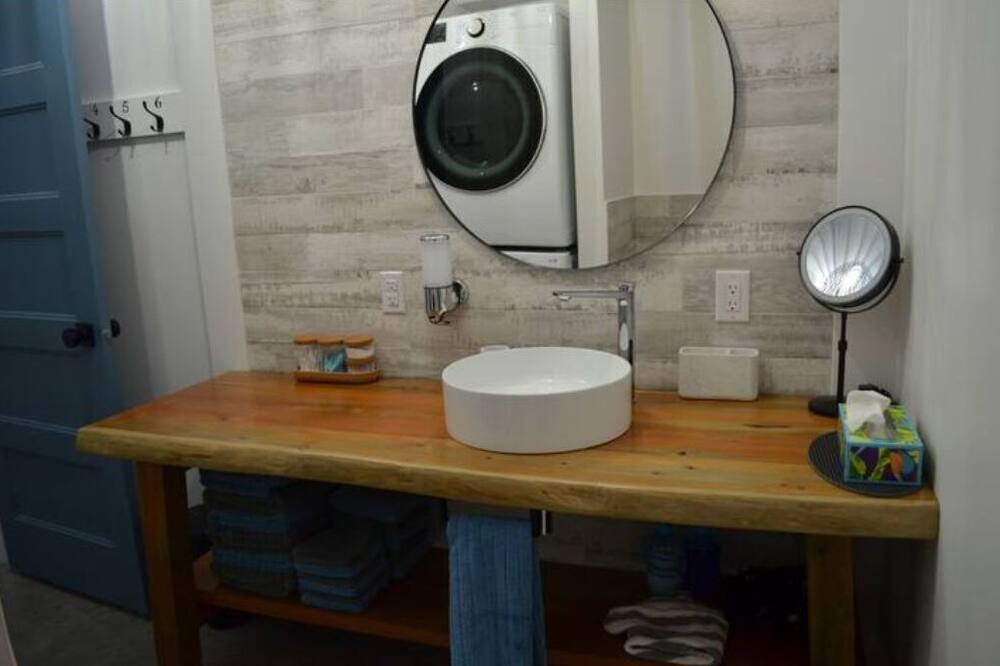 Photo of Bathroom in Pointe-au-Pere
