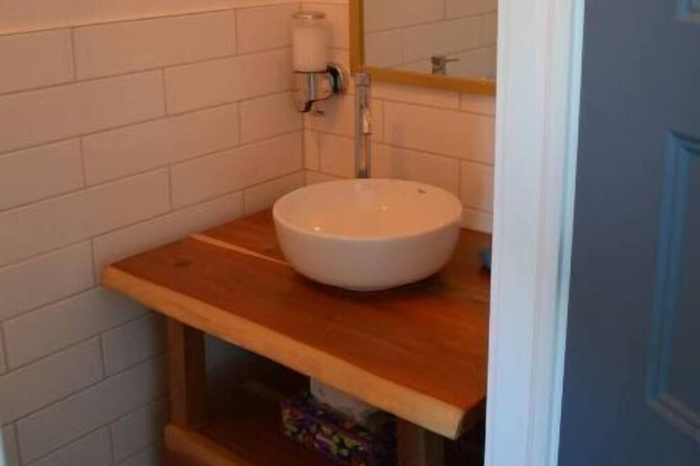 Photo of Bathroom in Pointe-au-Pere