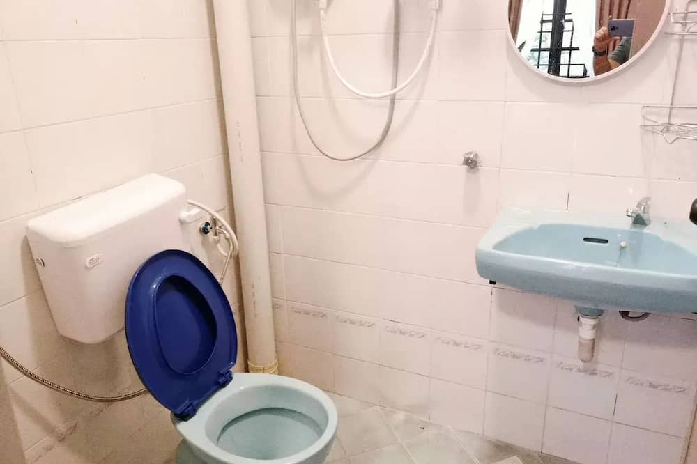 Photo of Bathroom in Senai