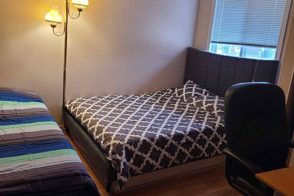 Photo of Bedroom in Ottawa Division