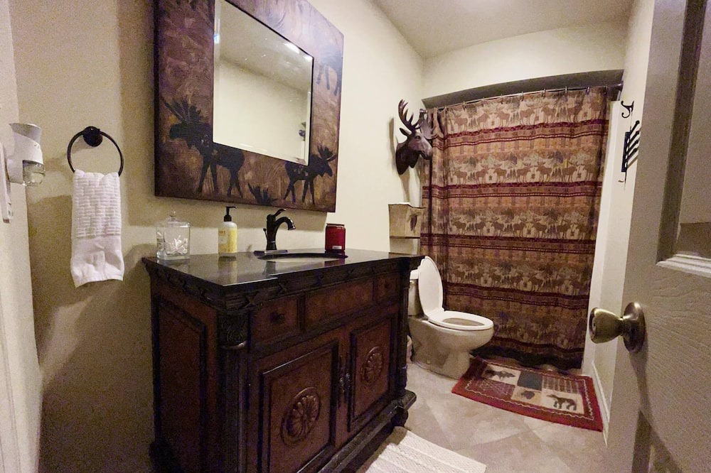 Photo of Bathroom in Moodys