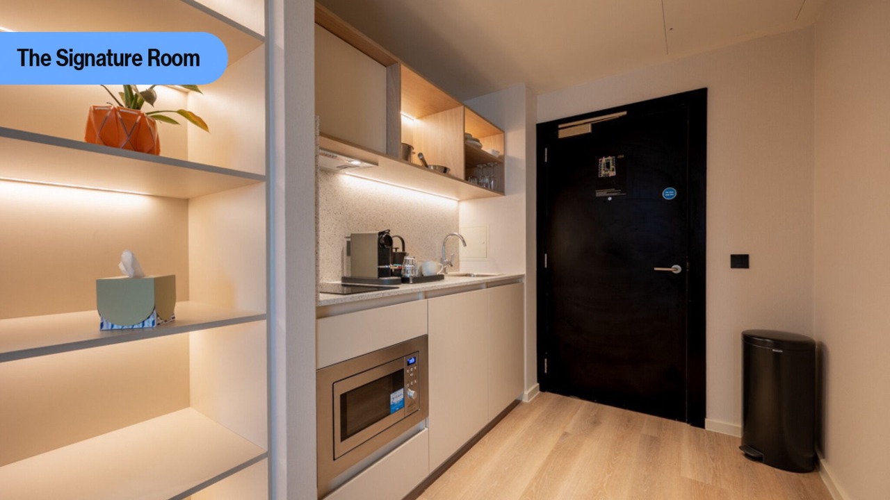 Photo of Others in City Centre Glasgow