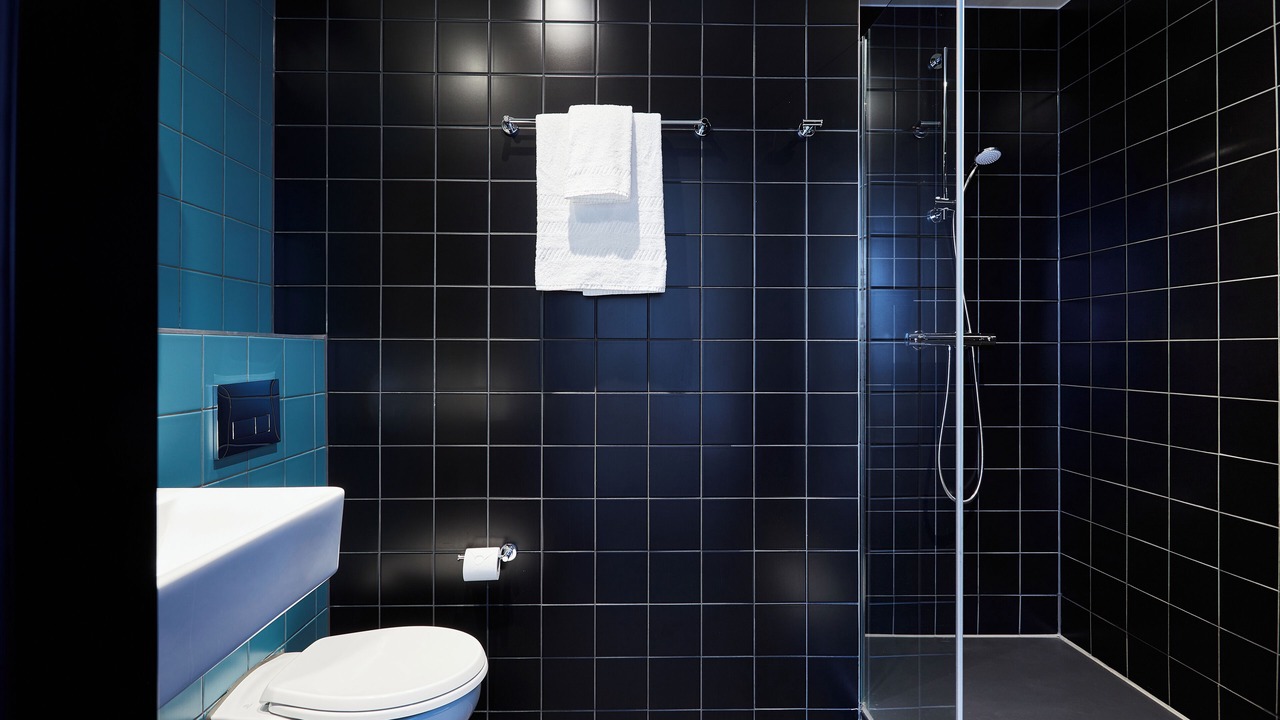 Photo of Bathroom in City Centre Glasgow