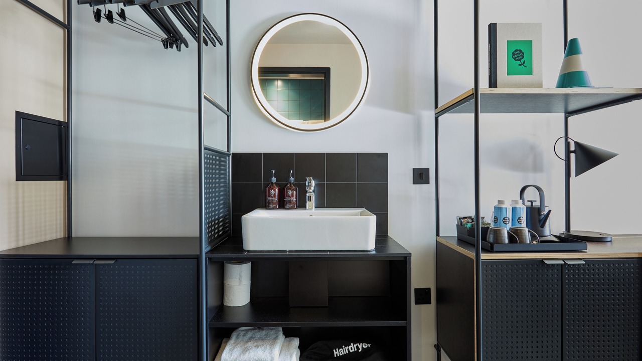 Photo of Bedroom in City Centre Glasgow