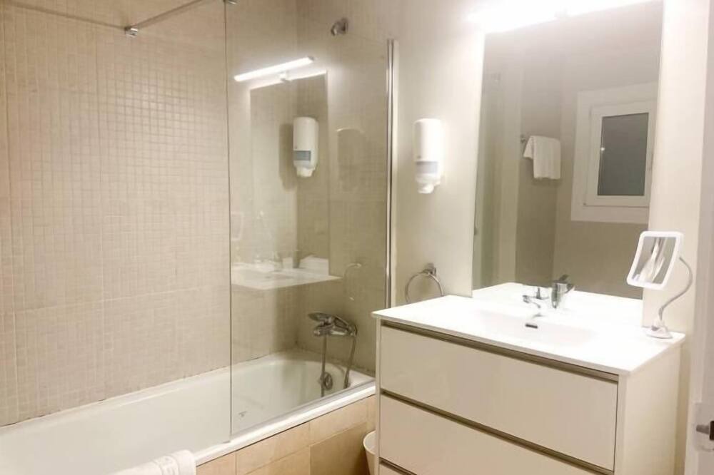 Photo of Bathroom in Andorra la Vella