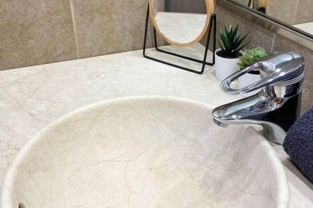 Photo of Bathroom in Encamp