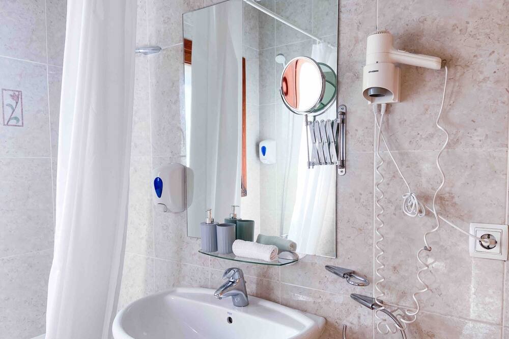 Photo of Bathroom in Ransol