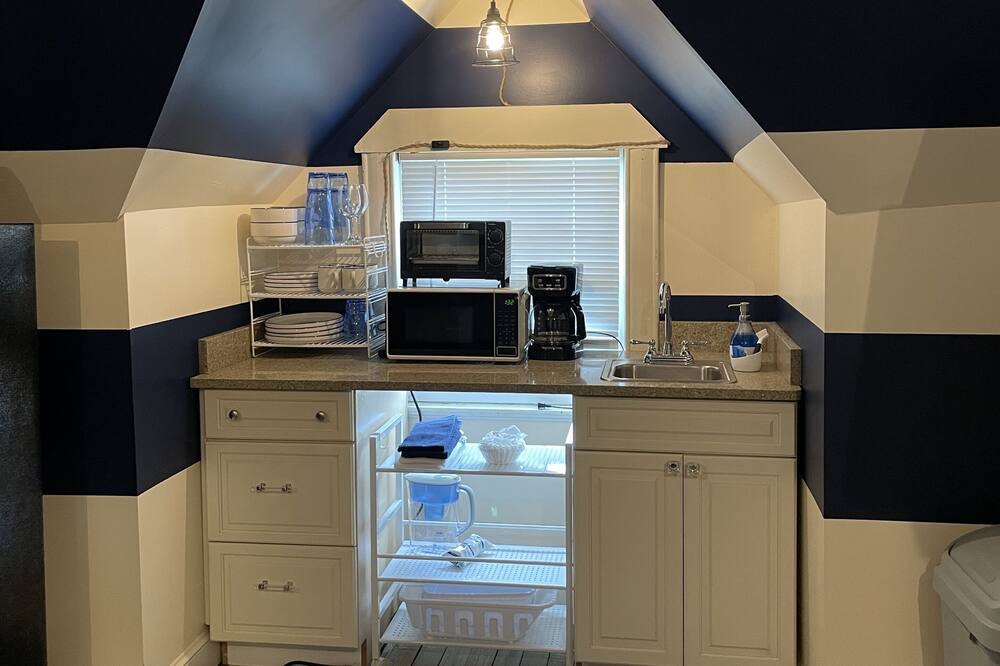 Photo of Kitchen in West Creek