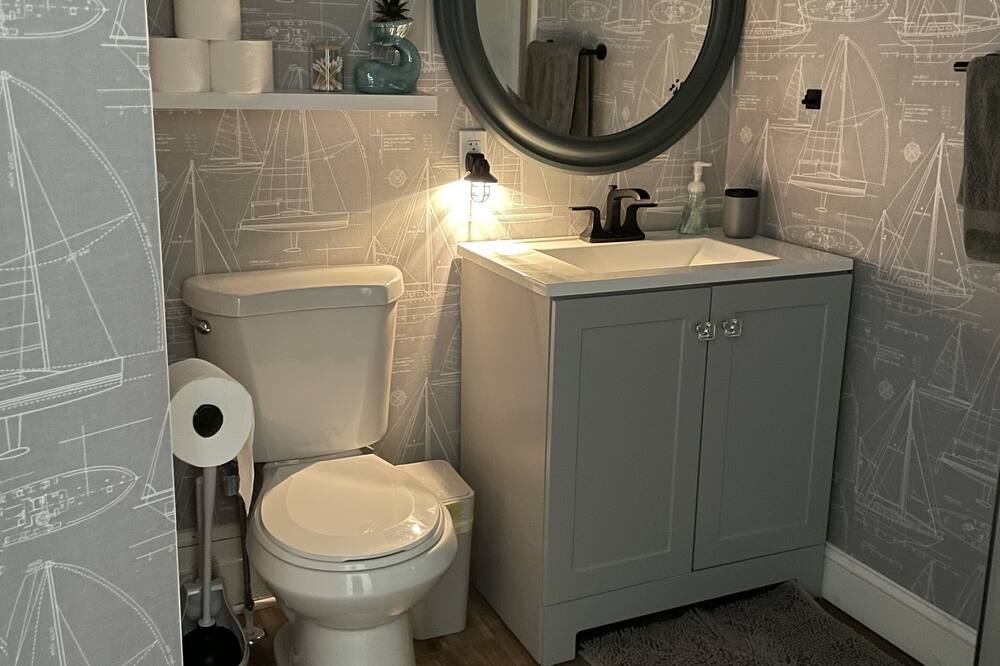 Photo of Bathroom in West Creek