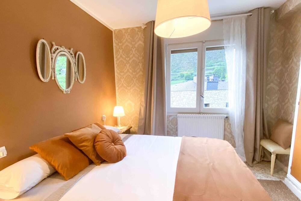 Photo of Bedroom in Encamp