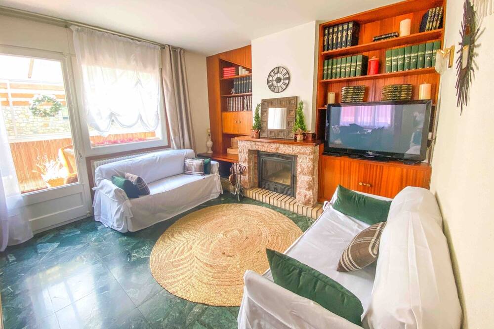 Photo of Livingroom in Encamp
