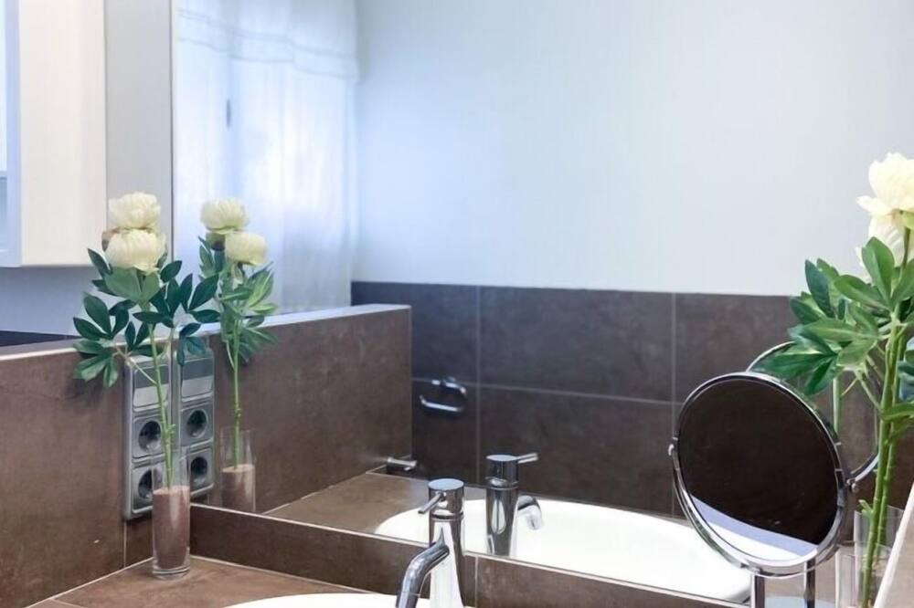 Photo of Bathroom in Encamp
