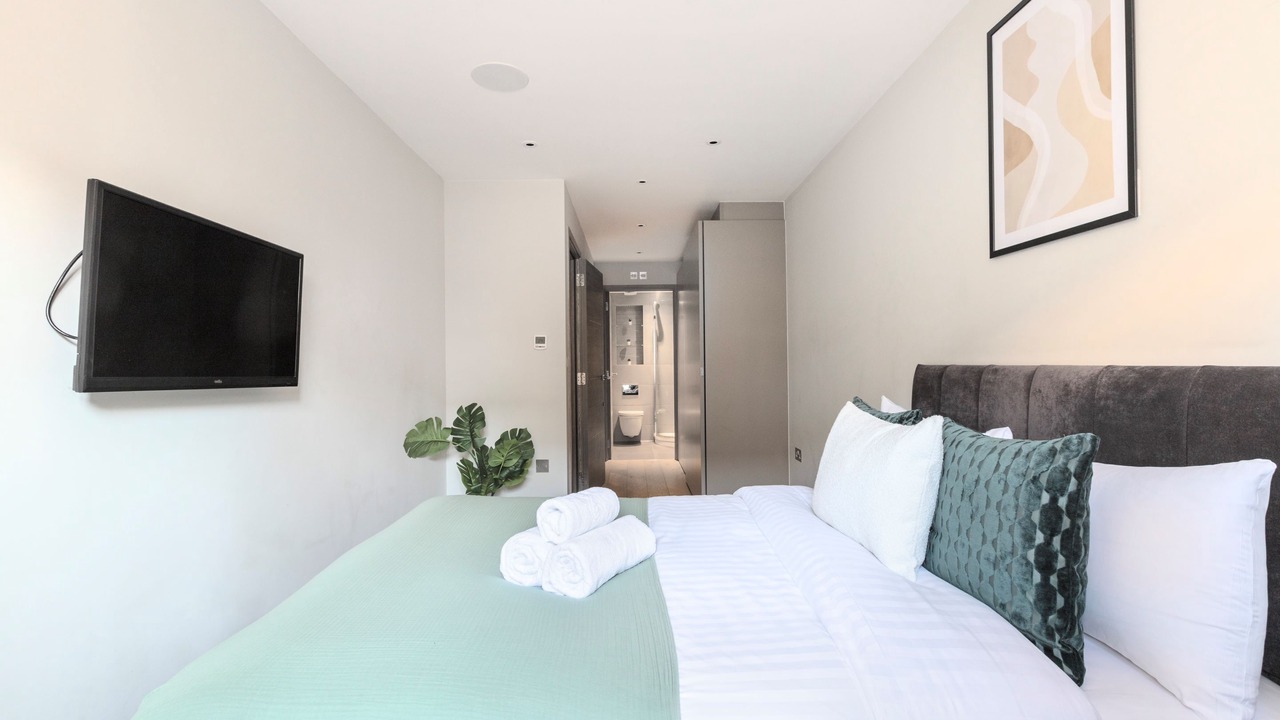 Photo of Others in Vincent Square