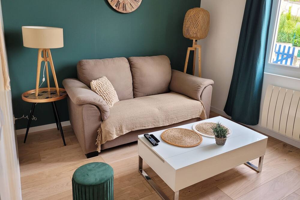 Photo of Livingroom in Le Trait
