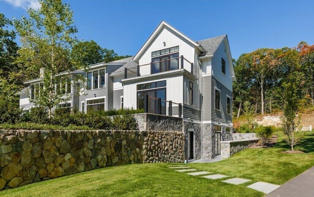 Photo of Outdoor in Lexington