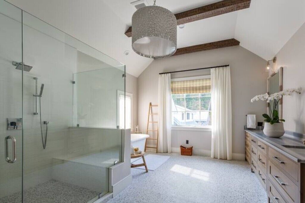 Photo of Others in Lexington