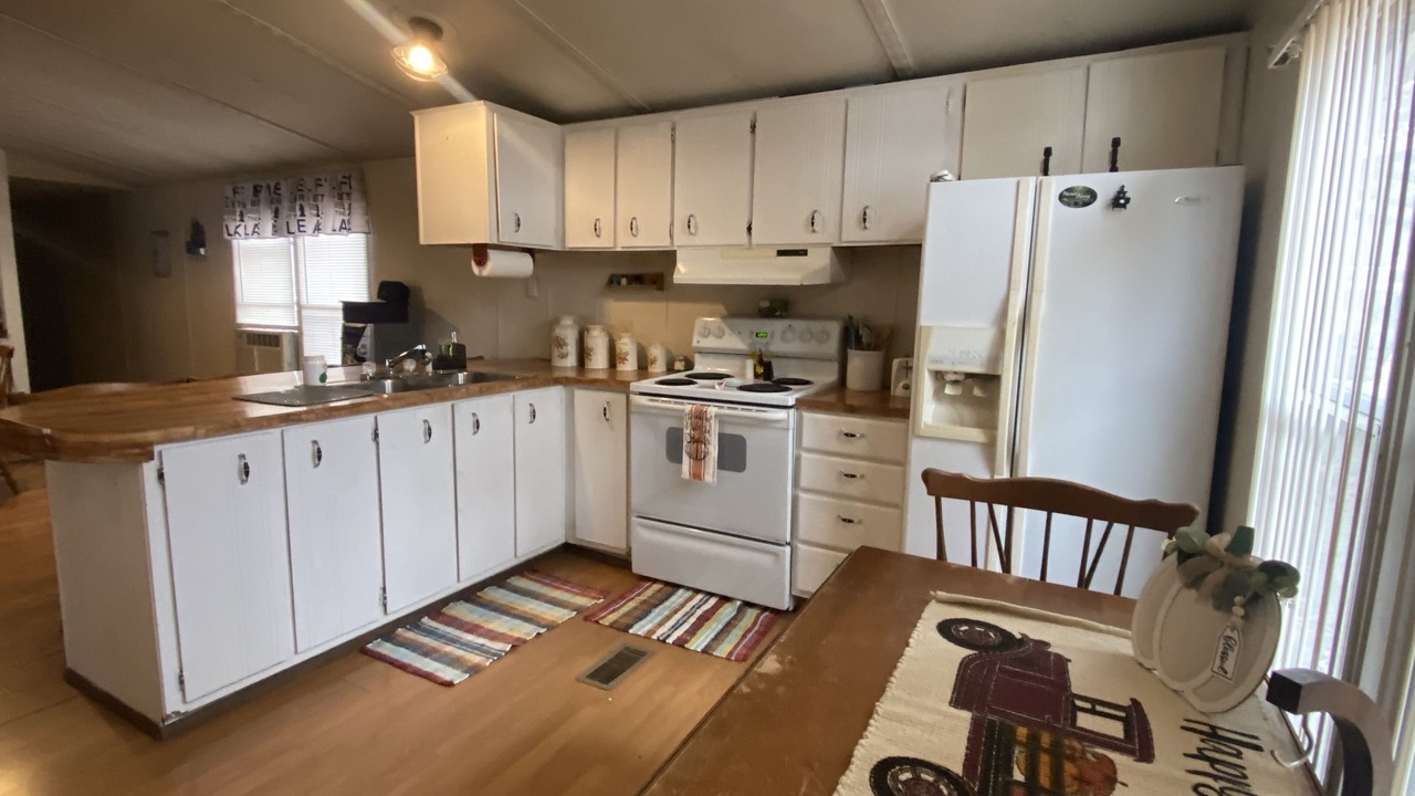 Photo of Kitchen in Bates