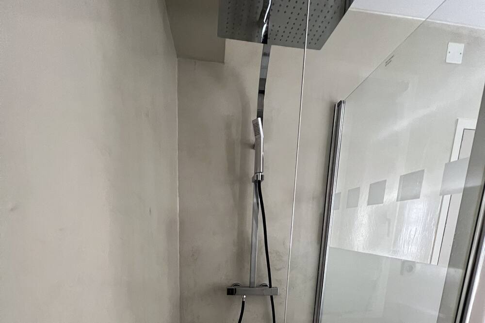 Photo of Bathroom in Castres