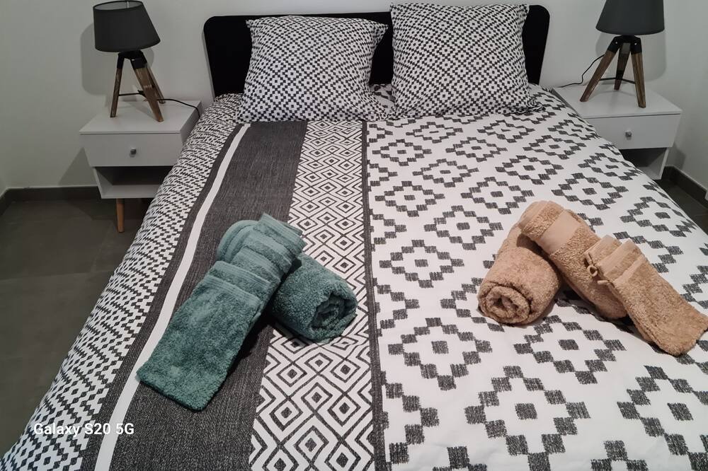 Photo of Bedroom in Bleneau