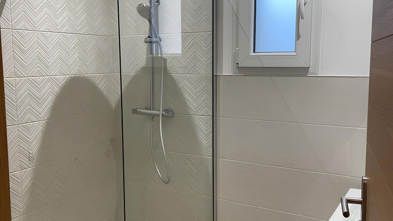 Photo of Others in Lancrans