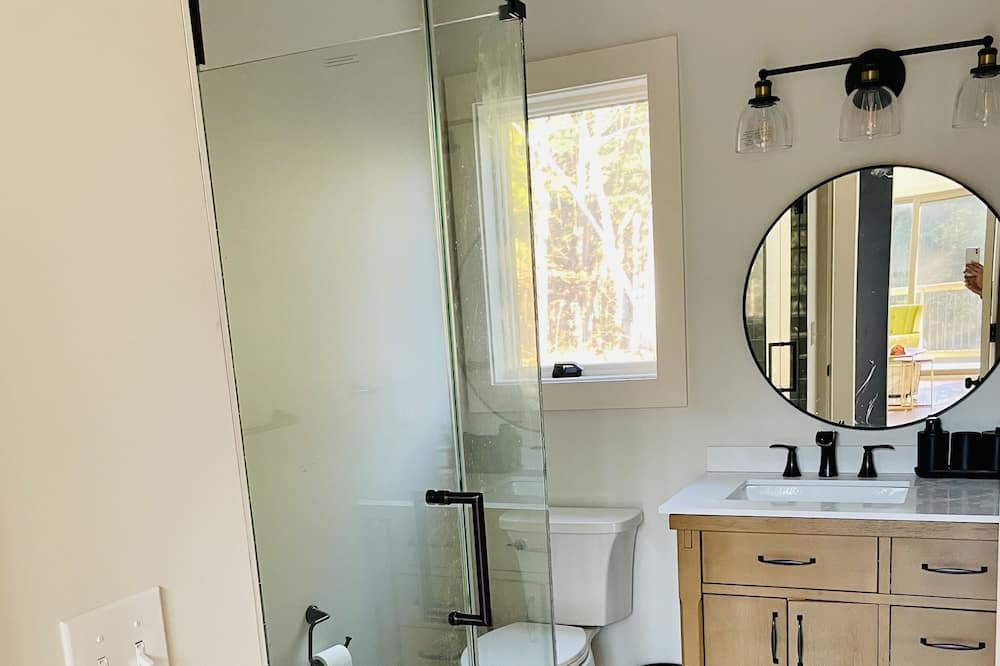 Photo of Bathroom in Ludlow