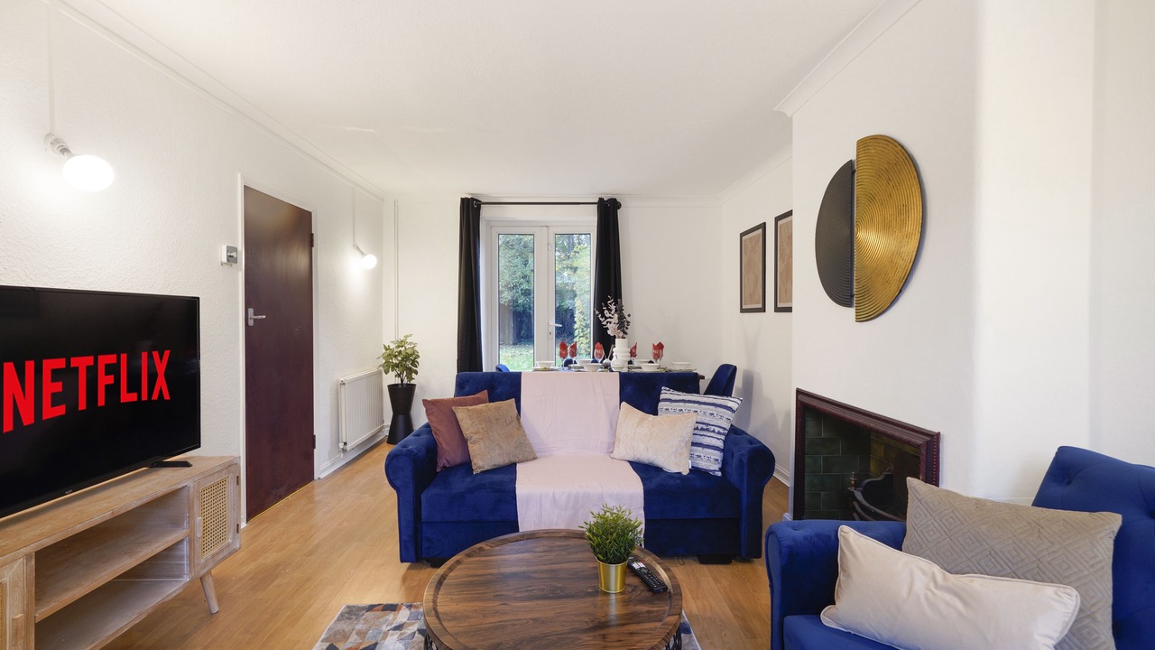 Photo of Others in College Park and Old Oak