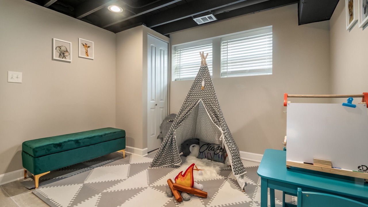 Photo of Others in Summit