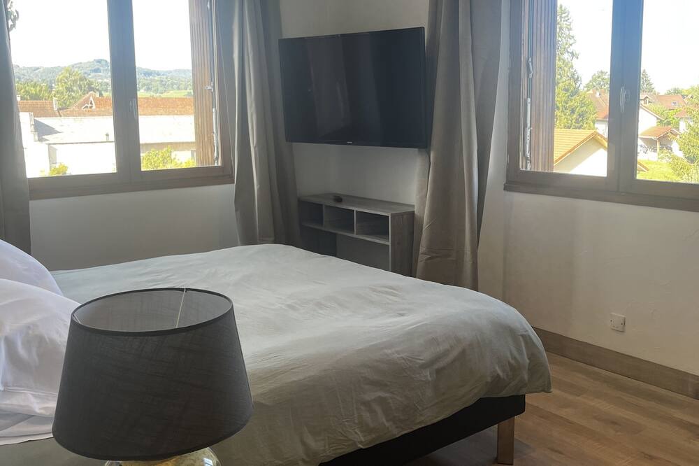 Photo of Bedroom in Saint-Beron