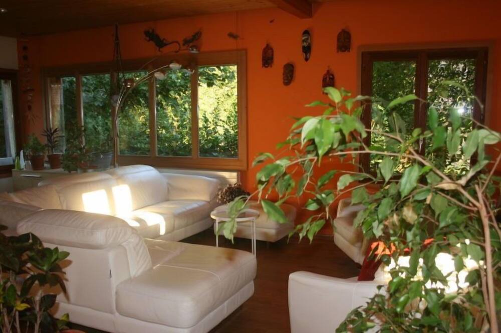 Photo of Livingroom in Jaun