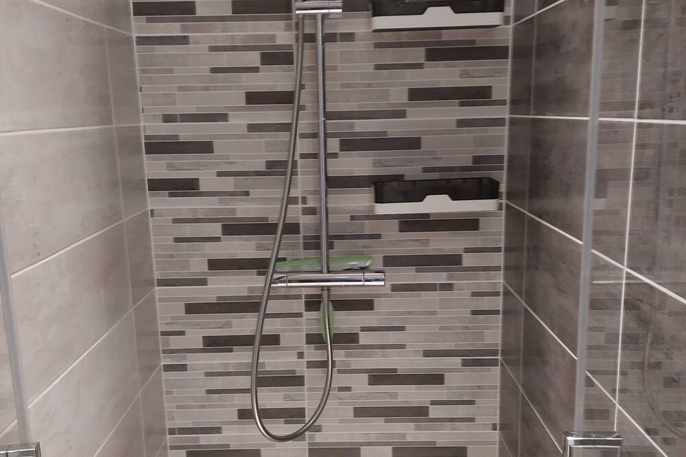 Photo of Bathroom in Cabrespine