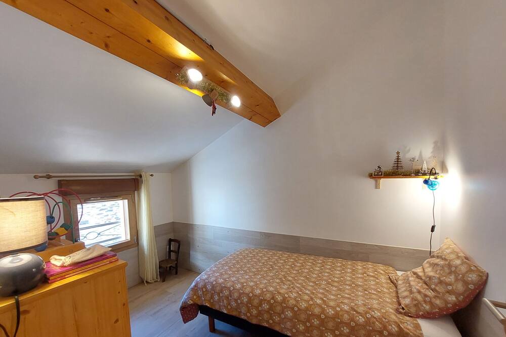 Photo of Bedroom in Cabrespine