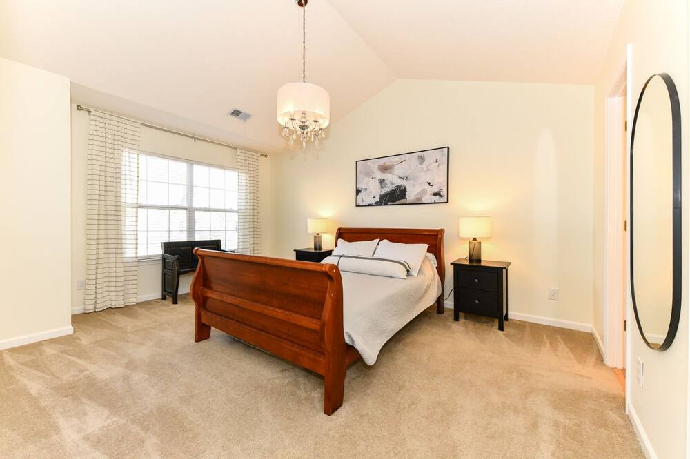 Photo of Bedroom in Greensboro