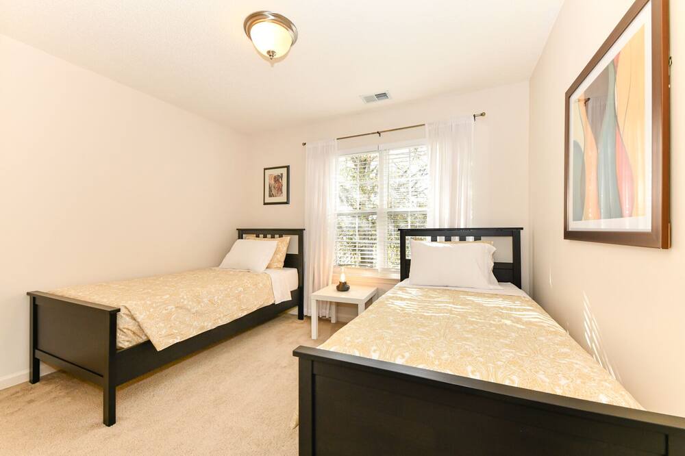 Photo of Bedroom in Greensboro