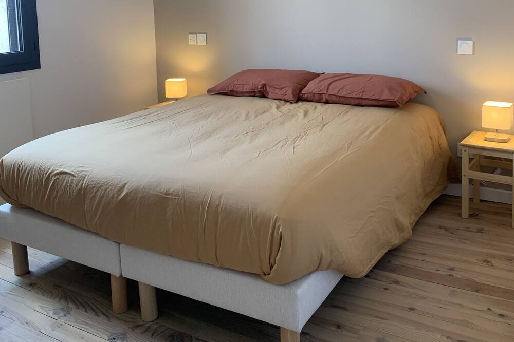 Photo of Bedroom in Enveitg